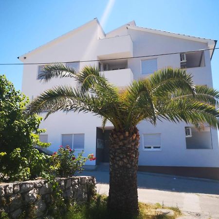 Navis Apartment Supetarska Draga Exterior photo