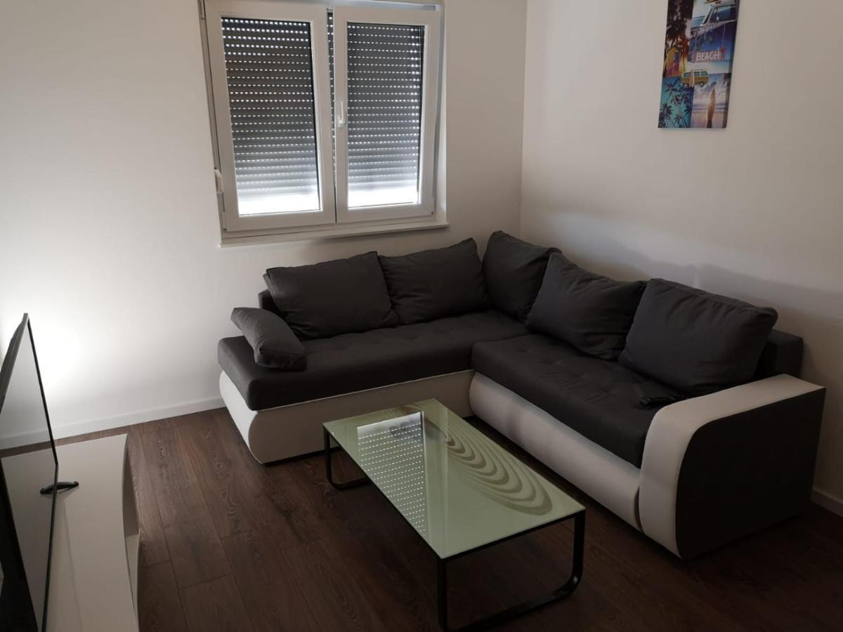Navis Apartment Supetarska Draga Exterior photo