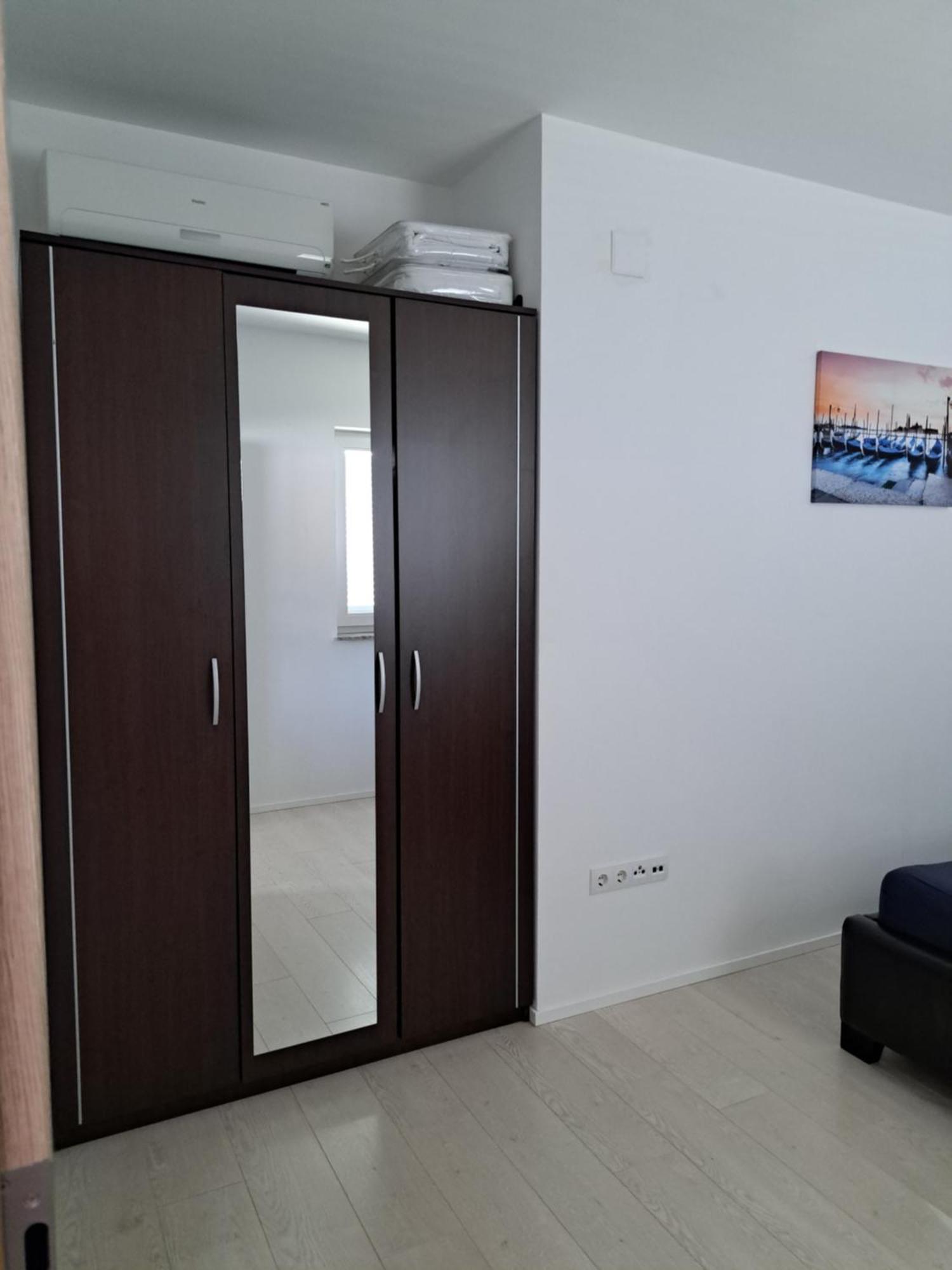 Navis Apartment Supetarska Draga Exterior photo