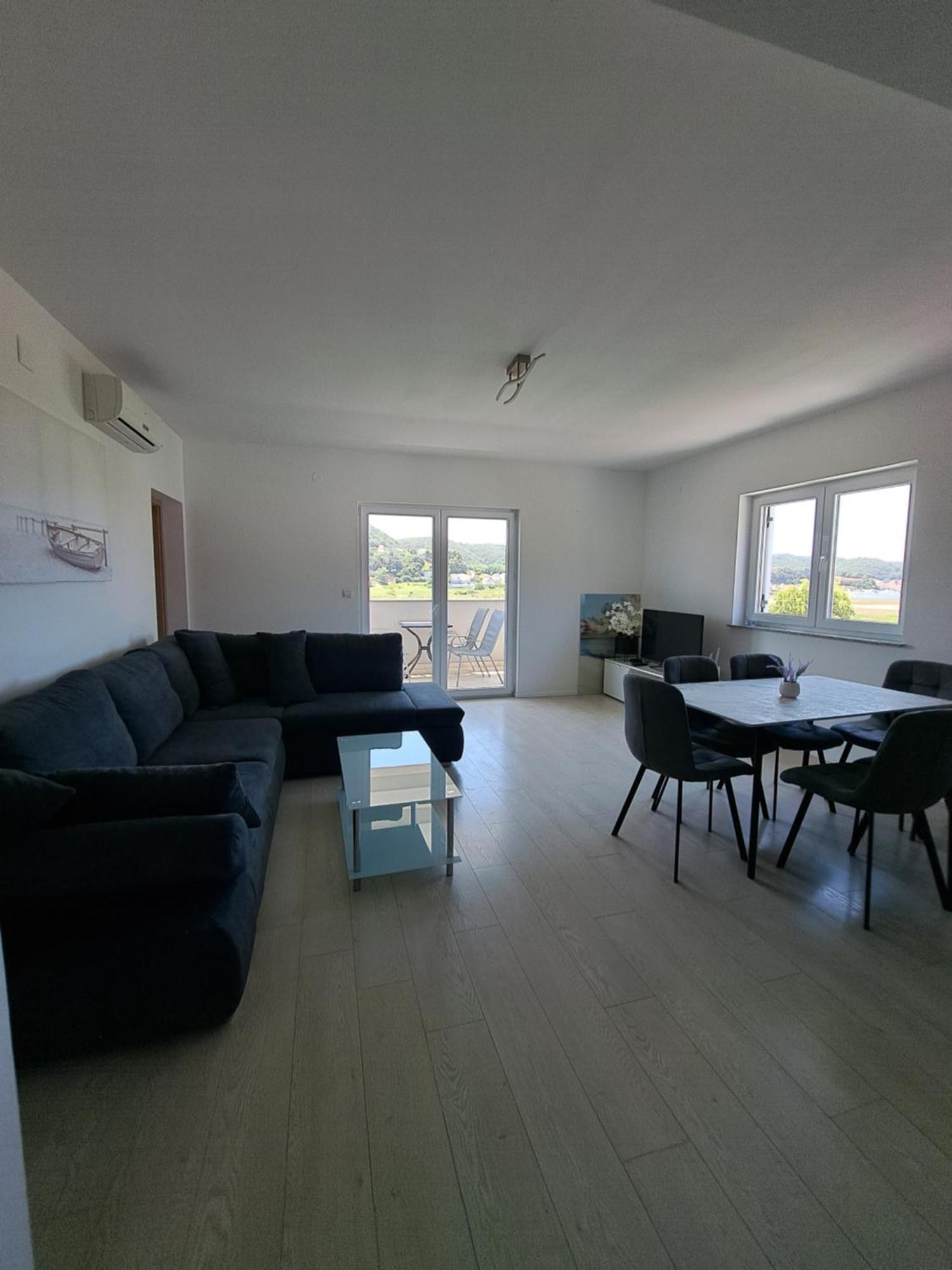 Navis Apartment Supetarska Draga Exterior photo